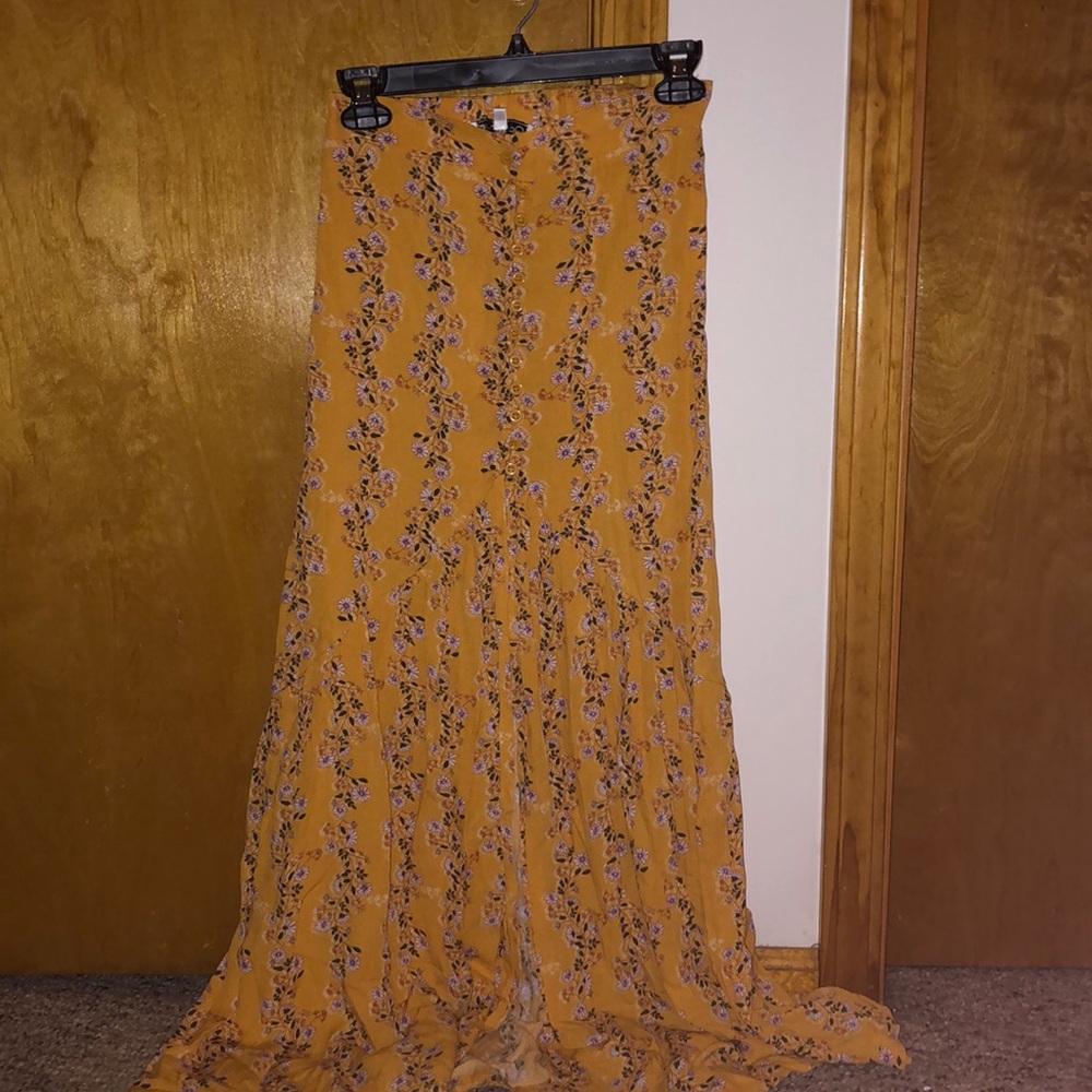 Floral maxi skirt